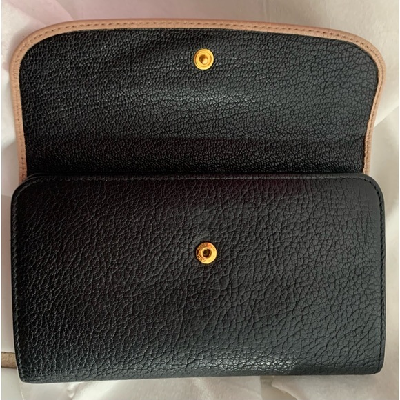 MIU MIU Leather Wallet Kiss-lock bi fold Black nude pink - Picture 5 of 13